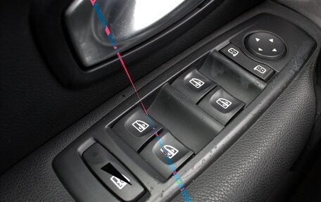 Renault Laguna III рестайлинг, 2008 год, 655 000 рублей, 17 фотография