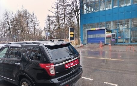 Ford Explorer VI, 2013 год, 1 349 000 рублей, 4 фотография