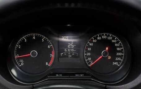 Volkswagen Polo VI (EU Market), 2016 год, 887 000 рублей, 16 фотография