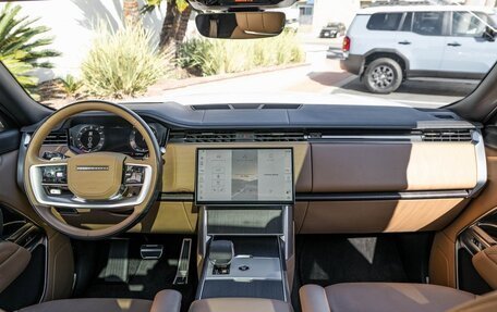 Land Rover Range Rover IV рестайлинг, 2024 год, 16 500 000 рублей, 11 фотография