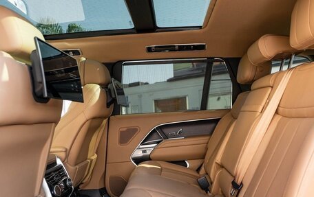Land Rover Range Rover IV рестайлинг, 2024 год, 16 500 000 рублей, 18 фотография