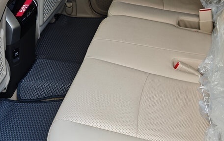 Toyota Land Cruiser Prado 150 рестайлинг 2, 2022 год, 7 100 000 рублей, 13 фотография