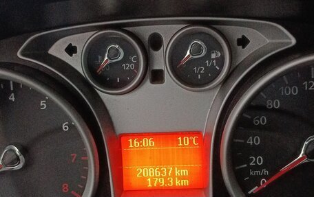 Ford Focus II рестайлинг, 2010 год, 630 000 рублей, 5 фотография