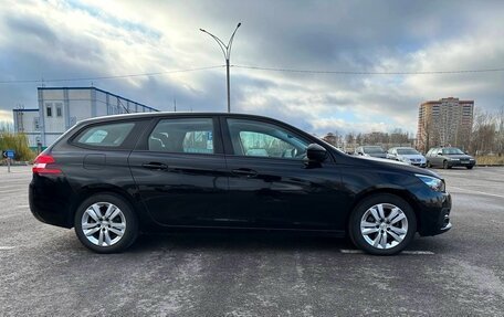 Peugeot 308 II, 2019 год, 1 350 000 рублей, 2 фотография