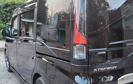 Honda Stepwgn IV, 2015 год, 1 790 000 рублей, 4 фотография