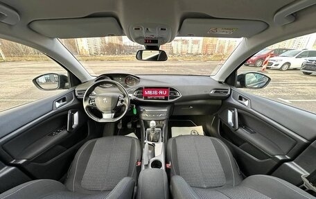 Peugeot 308 II, 2019 год, 1 350 000 рублей, 12 фотография