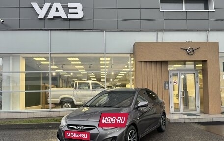 Hyundai Solaris II рестайлинг, 2011 год, 510 000 рублей, 2 фотография