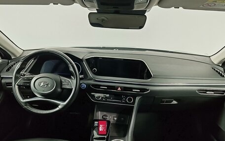 Hyundai Sonata VIII, 2021 год, 2 240 000 рублей, 14 фотография