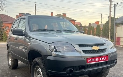 Chevrolet Niva I рестайлинг, 2018 год, 710 000 рублей, 1 фотография