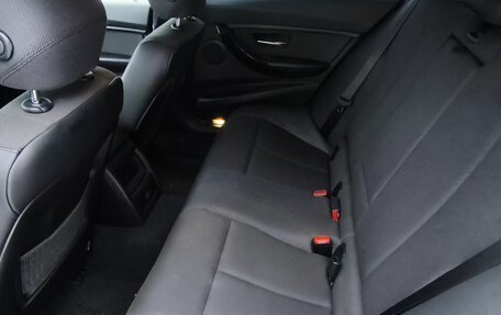 BMW 3 серия, 2018 год, 2 099 000 рублей, 12 фотография