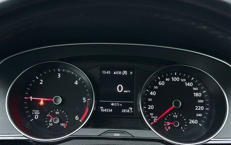 Volkswagen Passat B8 рестайлинг, 2018 год, 1 750 000 рублей, 22 фотография