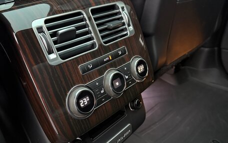 Land Rover Range Rover IV рестайлинг, 2014 год, 3 000 000 рублей, 20 фотография