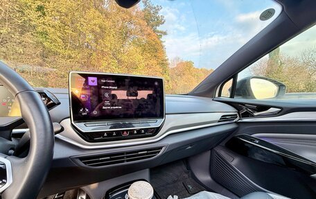 Volkswagen ID.4, 2022 год, 3 200 000 рублей, 19 фотография