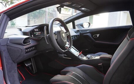 Lamborghini Huracán, 2023 год, 27 500 000 рублей, 10 фотография