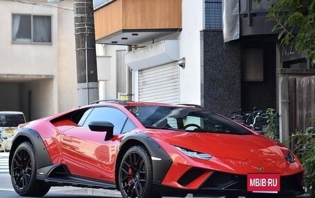 Lamborghini Huracán, 2023 год, 27 500 000 рублей, 6 фотография