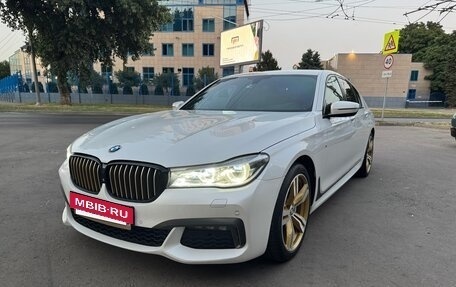 BMW 7 серия, 2018 год, 4 550 000 рублей, 15 фотография