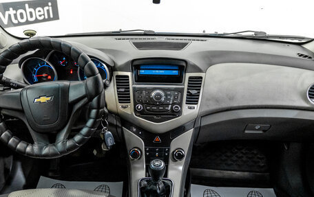 Chevrolet Cruze II, 2009 год, 544 000 рублей, 12 фотография