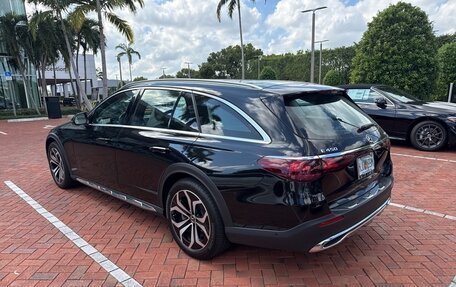 Mercedes-Benz E-Класс, 2024 год, 168 325 рублей, 3 фотография