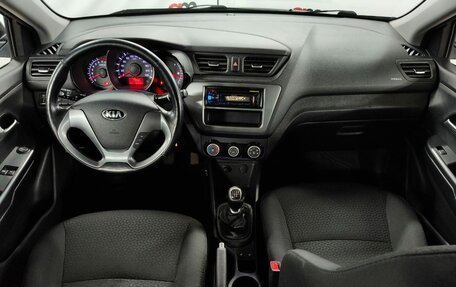 KIA Rio III рестайлинг, 2015 год, 819 000 рублей, 9 фотография