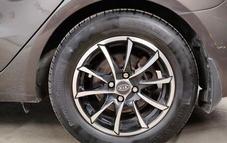 KIA Rio III рестайлинг, 2015 год, 819 000 рублей, 21 фотография