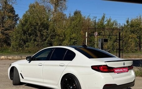 BMW 5 серия, 2020 год, 3 990 000 рублей, 2 фотография