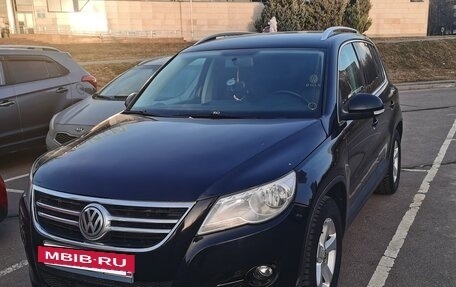 Volkswagen Tiguan I, 2010 год, 950 000 рублей, 3 фотография