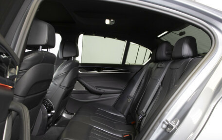 BMW 5 серия, 2022 год, 5 687 000 рублей, 10 фотография