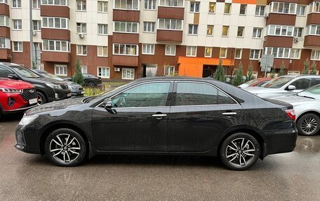 Toyota Camry, 2017 год, 2 480 000 рублей, 4 фотография