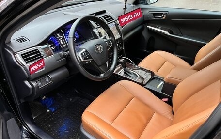 Toyota Camry, 2017 год, 2 480 000 рублей, 7 фотография