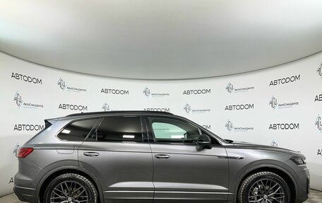 Volkswagen Touareg III, 2019 год, 5 300 000 рублей, 4 фотография