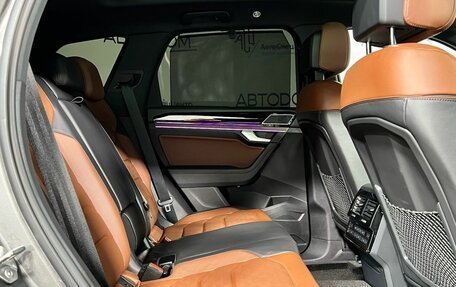 Volkswagen Touareg III, 2019 год, 5 300 000 рублей, 15 фотография