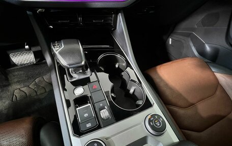 Volkswagen Touareg III, 2019 год, 5 300 000 рублей, 22 фотография