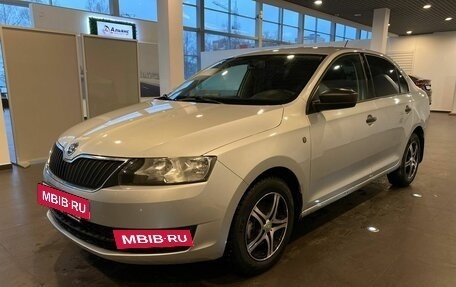 Skoda Rapid I, 2014 год, 913 000 рублей, 7 фотография