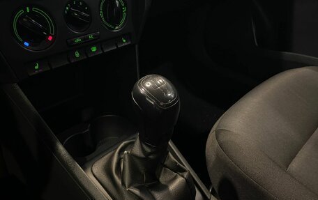 Skoda Rapid I, 2014 год, 913 000 рублей, 30 фотография