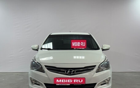 Hyundai Solaris II рестайлинг, 2015 год, 977 300 рублей, 2 фотография