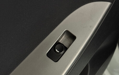 Hyundai Solaris II рестайлинг, 2015 год, 977 300 рублей, 15 фотография