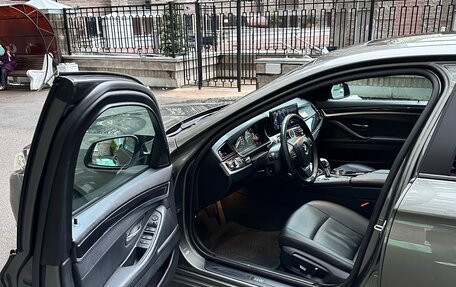 BMW 5 серия, 2014 год, 2 290 000 рублей, 13 фотография