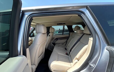 Land Rover Range Rover IV рестайлинг, 2022 год, 11 000 000 рублей, 10 фотография
