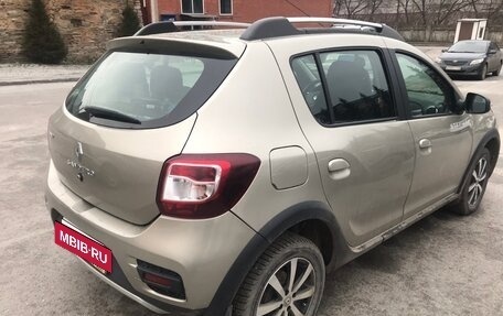 Renault Sandero II рестайлинг, 2017 год, 1 600 000 рублей, 8 фотография