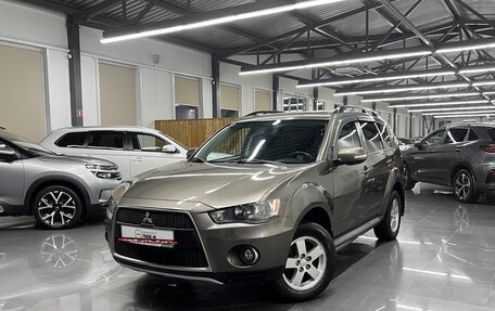 Mitsubishi Outlander III рестайлинг 3, 2010 год, 1 075 000 рублей, 1 фотография