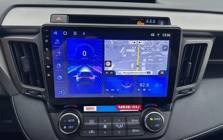 Toyota RAV4, 2018 год, 2 180 000 рублей, 16 фотография