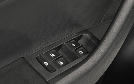 Volkswagen Polo VI (EU Market), 2021 год, 1 700 000 рублей, 7 фотография