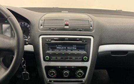 Skoda Octavia, 2009 год, 587 000 рублей, 17 фотография