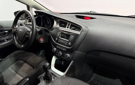 KIA cee'd III, 2013 год, 850 000 рублей, 9 фотография