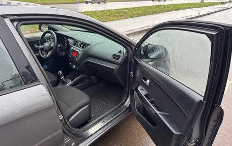 KIA Rio III рестайлинг, 2013 год, 12 фотография