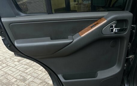 Nissan Pathfinder, 2005 год, 750 000 рублей, 11 фотография