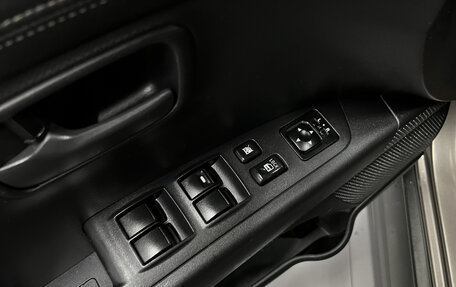 Mitsubishi Outlander III рестайлинг 3, 2010 год, 1 075 000 рублей, 14 фотография