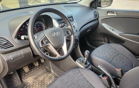 Hyundai Solaris II рестайлинг, 2016 год, 950 000 рублей, 7 фотография