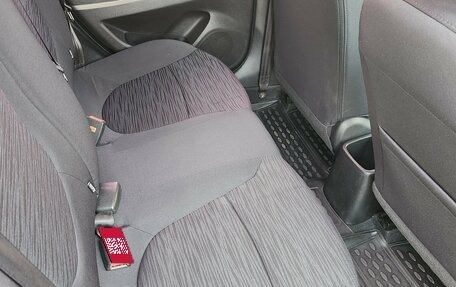 Hyundai Solaris II рестайлинг, 2016 год, 950 000 рублей, 19 фотография