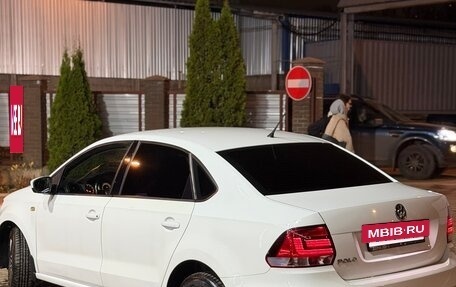 Volkswagen Polo VI (EU Market), 2015 год, 835 000 рублей, 3 фотография